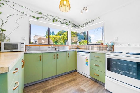 Photo of property in 128b Oceanbeach Road, Mount Maunganui, 3116