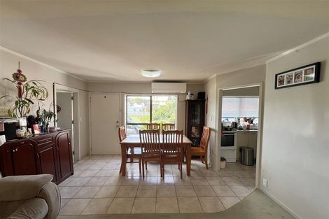 Photo of property in 45b Kurnell Drive, Botany Downs, Auckland, 2010