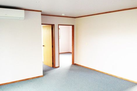 Photo of property in 32 Halcione Close, Flagstaff, Hamilton, 3210