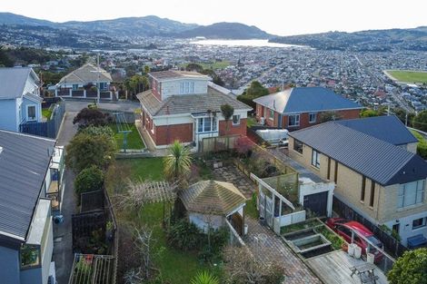 Photo of property in 11 Earls Road, Saint Clair, Dunedin, 9012