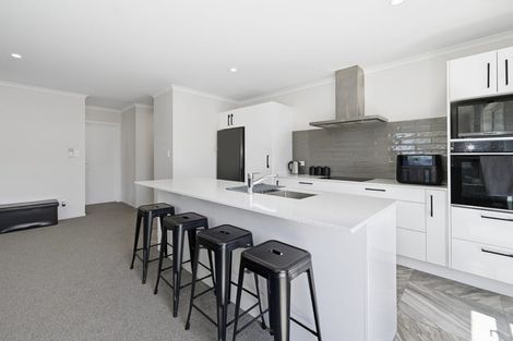 Photo of property in 4 Ratahi Way, Omokoroa, 3114