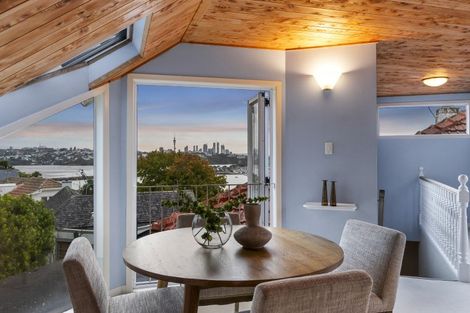 Photo of property in 36 Ngaiwi Street, Orakei, Auckland, 1071