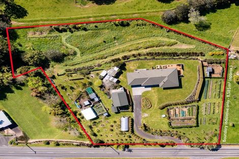 Photo of property in 347 Henwood Road, Hillsborough, New Plymouth, 4372