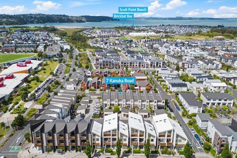 Photo of property in 7 Kanuka Road, Hobsonville, Auckland, 0616