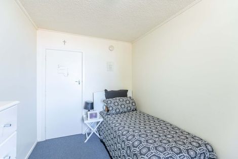 Photo of property in 23 Rangitane Street, Maupuia, Wellington, 6022