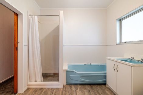 Photo of property in 3 Crewe Street, Pahiatua, 4910