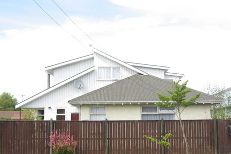 Photo of property in 99 Momorangi Crescent, Redwood, Christchurch, 8051