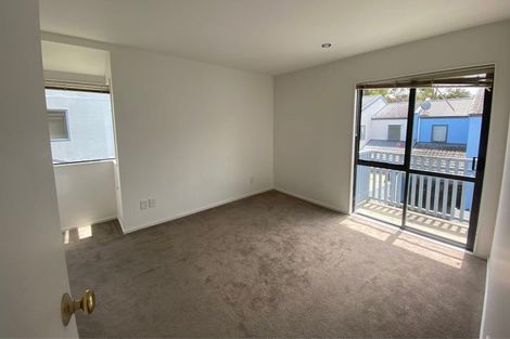 Photo of property in 3 Sun Place, Henderson, Auckland, 0612