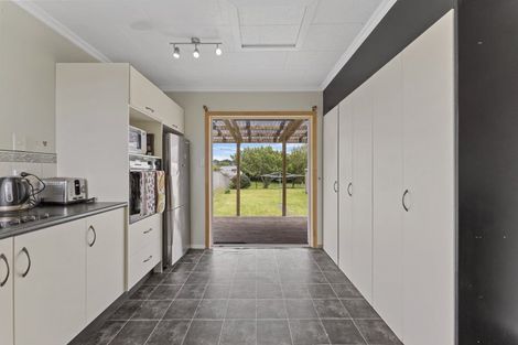 Photo of property in 76 Grey Street, Shannon, 4821