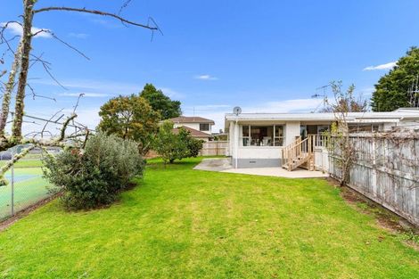 Photo of property in 2/23 Ford Avenue, Te Kamo, Whangarei, 0112