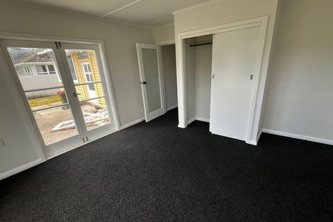 Photo of property in 46 Treadwell Street, Naenae, Lower Hutt, 5011