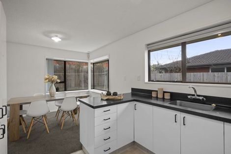 Photo of property in 7 Edwins Way, Burwood, Christchurch, 8083