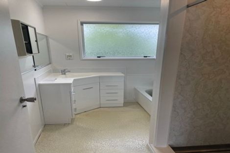 Photo of property in 85 Tuhikaramea Road, Dinsdale, Hamilton, 3204