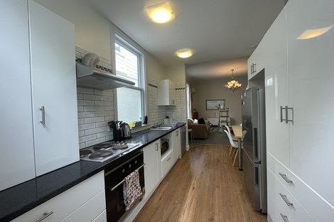 Photo of property in 359 The Terrace, Te Aro, Wellington, 6011