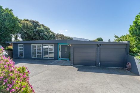 Photo of property in 109a Golf Road, Paraparaumu Beach, Paraparaumu, 5032