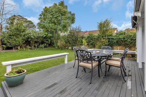 Photo of property in 2 Drummond Street, Regent, Whangarei, 0112