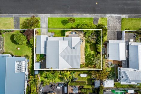 Photo of property in 3/7 Seaview Road, Northcote, Auckland, 0627