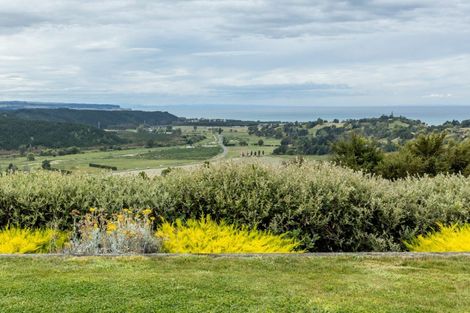 Photo of property in 119 Eskridge Drive, Eskdale, Napier, 4182