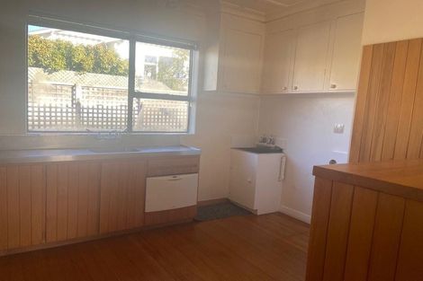 Photo of property in 45 Brownville Crescent, Maori Hill, Dunedin, 9010