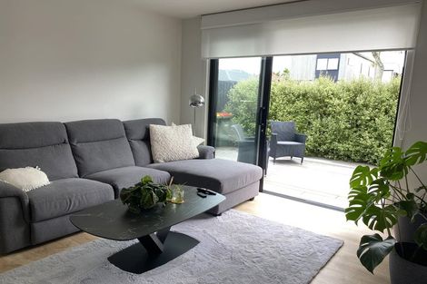 Photo of property in 70b Neil Avenue, Te Atatu Peninsula, Auckland, 0610