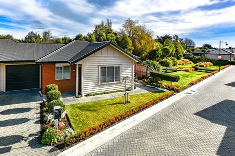 Photo of property in 24 Streamside Court, Woolston, Christchurch, 8062