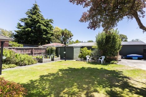 Photo of property in 19 Hudson Street, Bryndwr, Christchurch, 8053