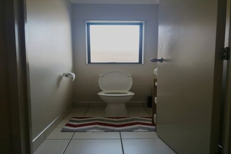 Photo of property in 41 Speyside Crescent, Flat Bush, Auckland, 2016