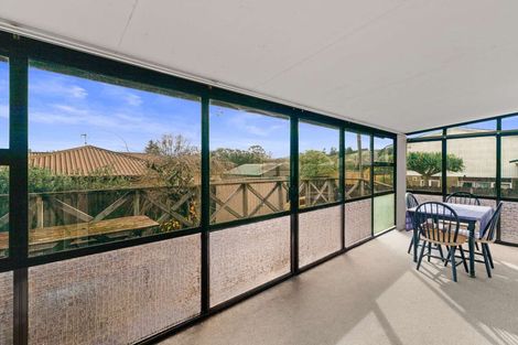 Photo of property in 26 Mack Place, Red Hill, Papakura, 2110