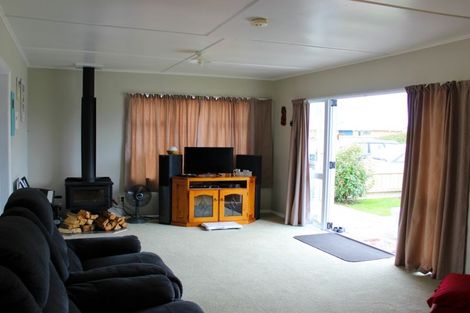 Photo of property in 1a Endelave Way, Carterton, 5713