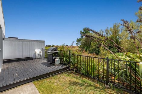 Photo of property in 3a Nohoanga Road, Karaka, Papakura, 2113