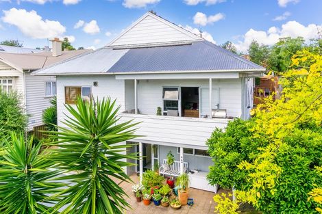 Photo of property in 9 Seddon Road, Frankton, Hamilton, 3204