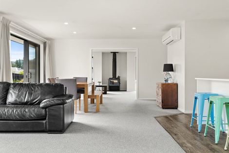 Photo of property in 9 Tate Crescent, Green Island, Dunedin, 9018