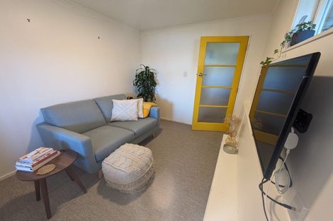 Photo of property in 6 Gordon Road, Plimmerton, Porirua, 5026