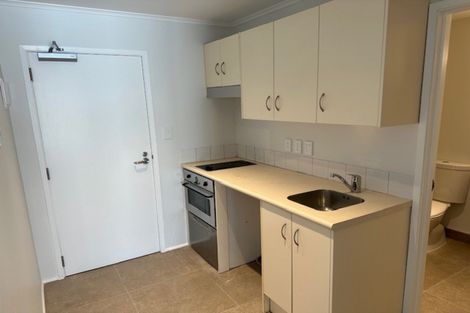 Photo of property in 12e/30 Westward Ho, Glen Eden, Auckland, 0602