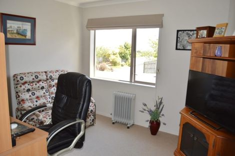 Photo of property in 39 Speranza Avenue, Otaki, 5512