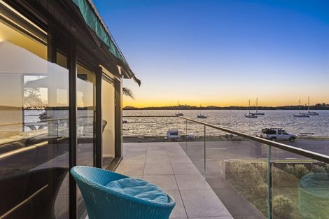 Photo of property in 14 The Parade, Bucklands Beach, Auckland, 2012