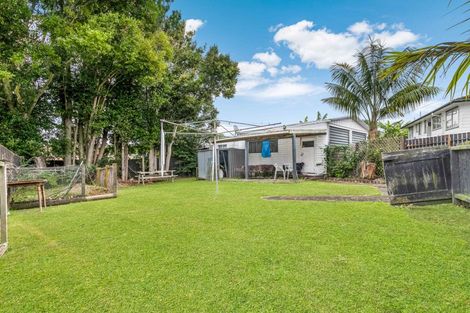 Photo of property in 15 Astor Place, Manurewa, Auckland, 2102