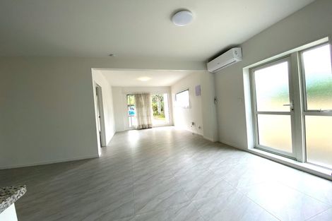 Photo of property in 271 Royal Road, Massey, Auckland, 0614