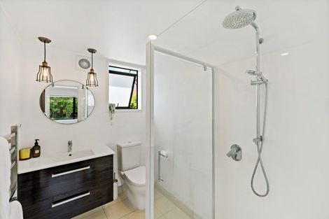 Photo of property in 1/4a Harley Road, Hauraki, Auckland, 0622