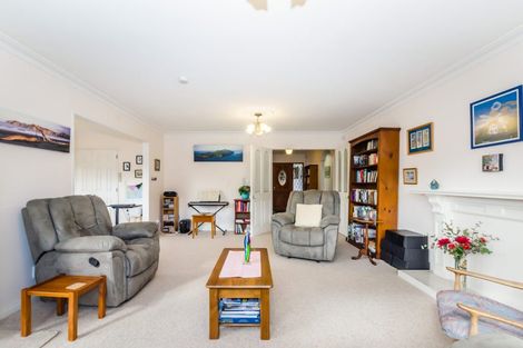 Photo of property in 31 Awanui Drive, Waikanae, 5036