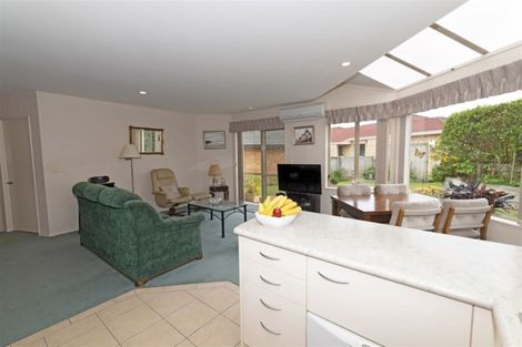 Photo of property in 29/169 Sturges Road, Henderson, Auckland, 0612