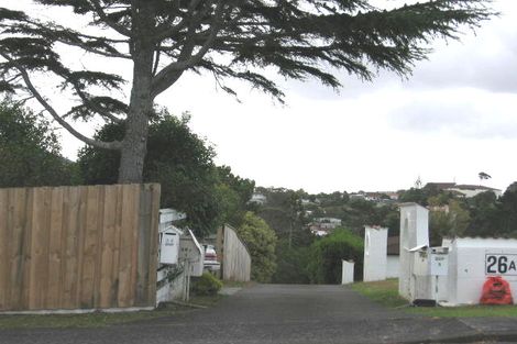 Photo of property in 2/28c Sunnynook Road, Sunnynook, Auckland, 0620