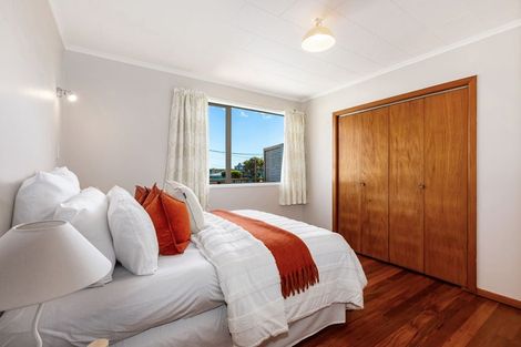 Photo of property in 5a Beach Road, Plimmerton, Porirua, 5026