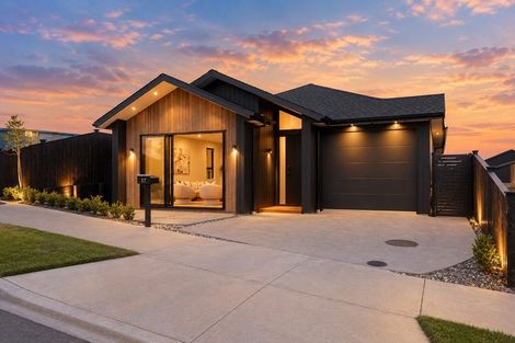 Photo of property in 17 Tamaota Terrace, Wainui, 0992
