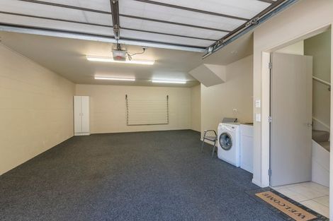 Photo of property in Te Kakariki Apartments, 5/5 Wellington Road, Paekakariki, 5034