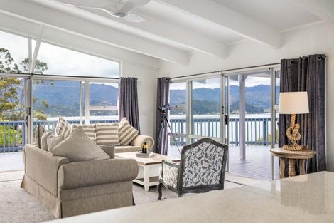 Photo of property in 1999 Wyuna Bay Road, Wyuna Bay, Coromandel, 3581