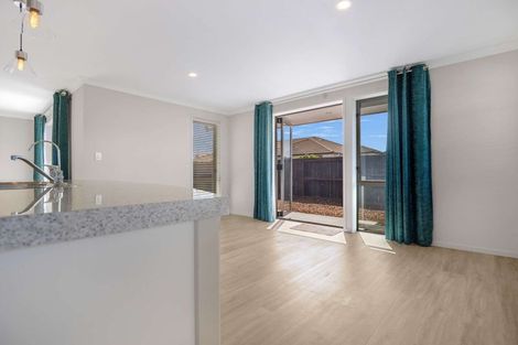 Photo of property in 5 Barbary Close, Wharewaka, Taupo, 3330