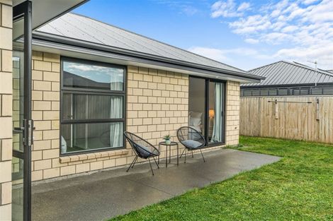 Photo of property in 17 Allied Road, Halswell, Christchurch, 8025