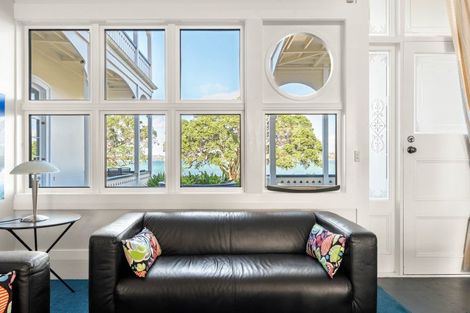 Photo of property in 2/5 King Edward Parade, Devonport, Auckland, 0624