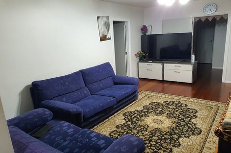 Photo of property in 126 Cambridge Terrace, Fairfield, Lower Hutt, 5011